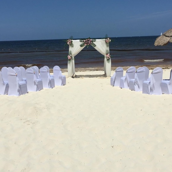 Wedding Arch Deco: Faux Flowers & Greenery - Picture 3 of 3